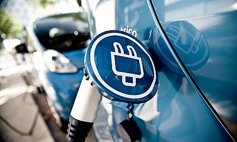 La mitad de los compradores de un coche no se plantea el eléctrico, según carVertical
