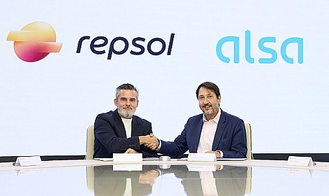 Repsol y Alsa firman un acuerdo para impulsar la movilidad sostenible a través de soluciones multienergía