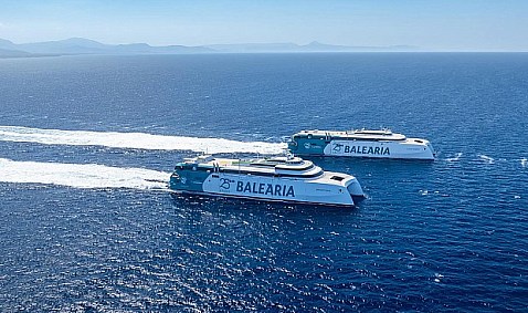 Baleària empieza a usar solo bioGNL en tres de sus buques