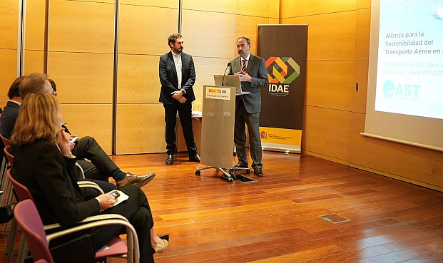 La Alianza subraya que España tiene recursos, capacidades industriales y la oportunidad de capitalizar los objetivos vinculantes de REFuelEU Aviation para convertirse en referente europeo del SAF.