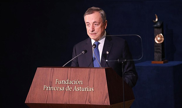 Draghi consideró prioritario que Europa profundice en la reforma del mercado energético, ya que el trilema y sus objetivos han cambiado de peso y ahora importa tanto el origen de la energía como su precio.