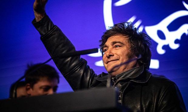 El Gobierno de Argentina ha reducido al cero desde el 8% anterior el impuesto del derecho de explotación de aceites lubricantes y líquidos para motores con el objetivo de impulsar la competitividad y las exportaciones de estos productos