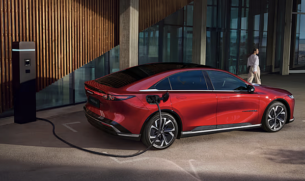 Mazda refuerza su propuesta comercial integrando una amplia gama de soluciones energéticas en colaboración con Repsol.