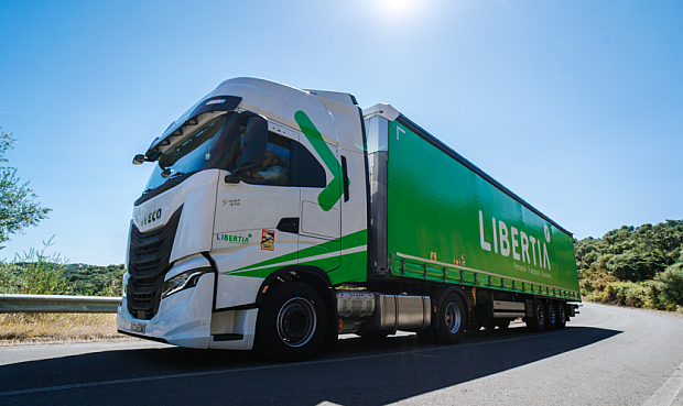 Para LIBERTIA, el ECO-Incentivo es un motor de transformación sectorial: impulsa la descarbonización, moderniza la logística y refuerza el papel del transporte marítimo dentro de la red de movilidad europea.