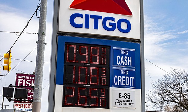 El juez del distrito de Delaware Leonard P. Stark ha aprobado la venta de acciones de PDV Holding, matriz de la empresa petrolera estatal venezolana Citgo, a la empresa Amber Energy, filial del fondo de inversión Elliott Investment Management.