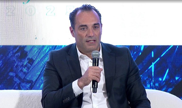 Así lo ha trasladado en un foro organizado por Goldman Sachs, en el que ha compartido la visión de la Asociación Europea de Fabricantes de Automóviles (ACEA), que pide flexibilizar la regulación. 