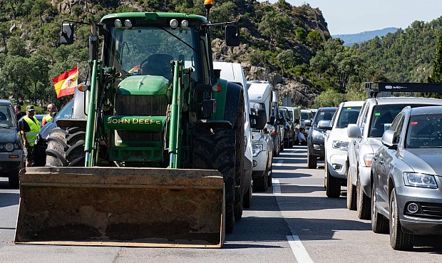La frontera con Francia es la principal "puerta de entrada" de nuestros productos al resto de Europa, con m&aacute;s de 20.000 camiones circulando cada d&iacute;a en ambas direcciones de la frontera.