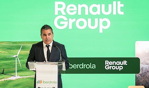 Renault Group celebra que la UE permita una producción limitada en coches de combustión después de 2035