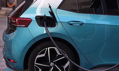 El IPC se modera una décima en diciembre y cierra el año en el 2,9% por la bajada de los carburantes