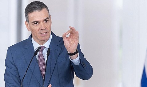 Sánchez muestra el "máximo respeto" a la disposición de Repsol con Trump para colaborar en Venezuela