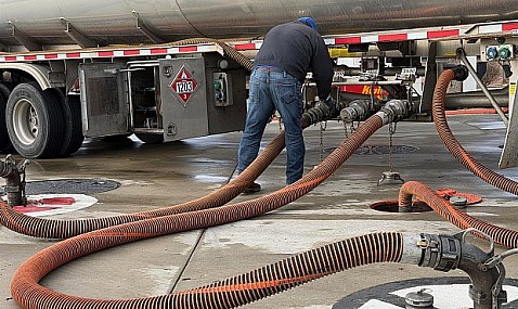 EEUU realiza su primera venta de petróleo venezolano por valor de 430 millones de euros