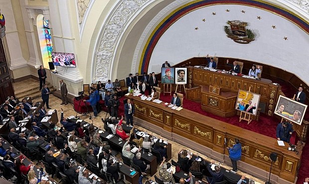 El diputado Orlando Camacho, que ha presentado el proyecto de ley, ha manifestado que este "nace como una necesidad imperativa de la legislaci&oacute;n venezolana adoptada a los nuevos tiempos, 