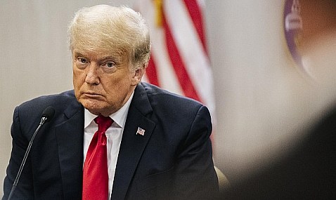 El petróleo escala a máximos de cuatro meses ante las amenazas de Trump a Irán