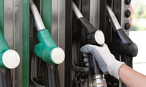 La CNMC evaluar&aacute; si los l&iacute;mites a la expansi&oacute;n de gasolineras en determinadas zonas sigue siendo necesaria