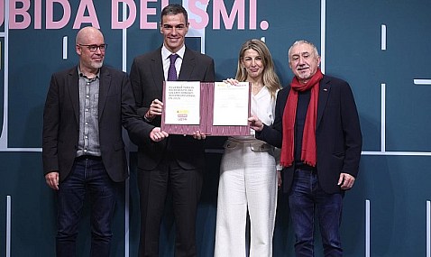 El BOE publica la subida del SMI hasta los 1.221 euros mensuales con efectos desde el 1 de enero