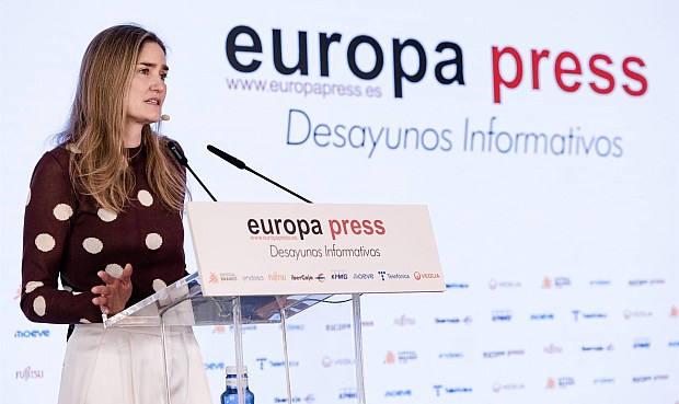 Ha confirmado mi&eacute;rcoles que la AIE ha propuesto la mayor liberaci&oacute;n de reservas petrol&iacute;feras de su historia, en una cantidad que supera en m&aacute;s del doble los 182 millones de barriles que se liberaron durante la guerra de Ucrania, una propuesta que va a recibir el apoyo de Espa&ntilde;a.