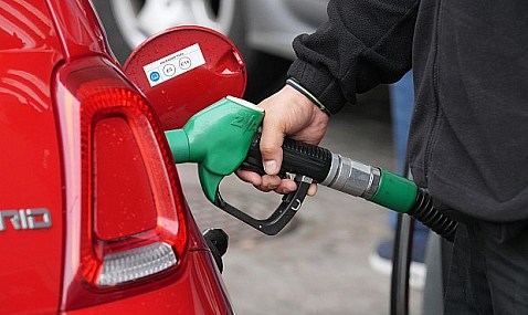 Gobierno y CNMC refuerzan la vigilancia sobre los mercados energ&eacute;ticos ante la guerra en Ir&aacute;n