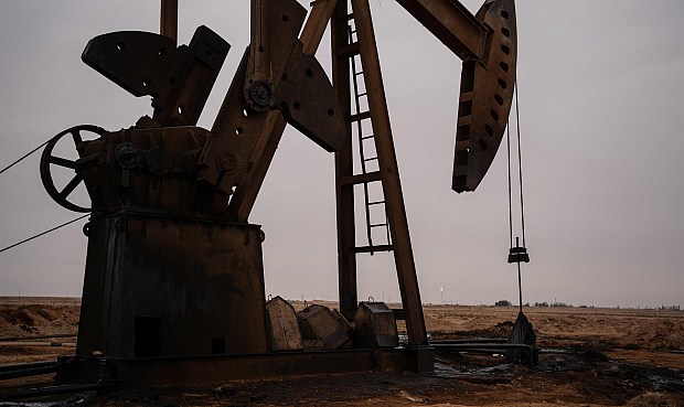 La Agencia Internacional de la Energ&iacute;a (AIE) recorta a menos de la mitad su pron&oacute;stico de crecimiento de la oferta de petr&oacute;leo mundial y rebaja tambi&eacute;n la previsi&oacute;n para la demanda