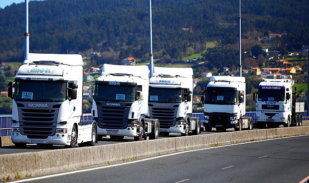 Fenadismer ha se&ntilde;alado que los veh&iacute;culos particulares ver&aacute;n compensado pr&aacute;cticamente el 100% del impacto de la subida de la gasolina y los veh&iacute;culos profesionales solo recibir&aacute;n ayudas que amortiguar&aacute;n menos del 50% del sobrecoste real soportado.