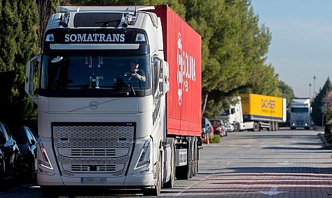 El CNTC recuerda que la ayuda de 20 céntimos es para los transportistas, y no para los cargadores