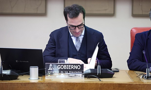 El presidente de Estados Unidos, Donald Trump, ha anunciado que acepta suspender los ataques contra Ir&aacute;n por un periodo de dos semanas, siempre que el pa&iacute;s centroasi&aacute;tico acepte la apertura "total, inmediata y segura" del estrecho de Ormuz.