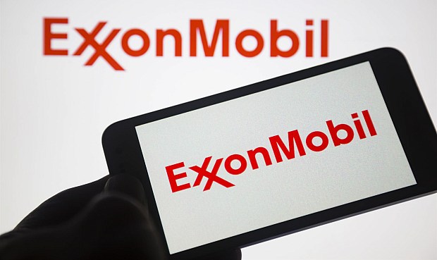 Los t&iacute;tulos de ExxonMobil han pasado de los 163,91 d&oacute;lares por acci&oacute;n marcados en el cierre de ayer hasta los 153,61 d&oacute;lares, suponiendo un fuerte descalabro en la capitalizaci&oacute;n de la compa&ntilde;&iacute;a norteamericana.