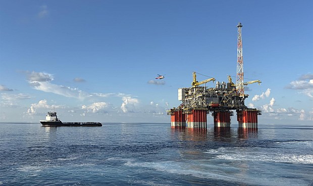 El precio del petr&oacute;leo Brent, de referencia en Europa, sub&iacute;a cerca de un 2% en torno a las 8.05 horas de este jueves y se mov&iacute;a por encima de los 96 d&oacute;lares por barril antes de la apertura de las Bolsas en Europa