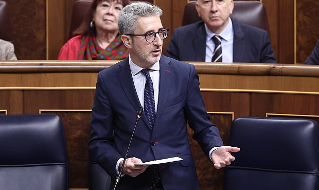 El titular de Hacienda ha recordado que Espa&ntilde;a, Alemania, Austria, Italia y Portugal han solicitado formalmente a la Comisi&oacute;n Europea la posibilidad de establecer "un instrumento de solidaridad temporal" para las compa&ntilde;&iacute;as energ&eacute;ticas