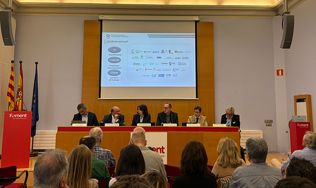 Las dos principales patronales estatales del sector de las estaciones de servicio y la principal asociaci&oacute;n catalana se unen en la jornada &ldquo;Encuentros de Estaciones&rdquo; en Fomento del Trabajo
