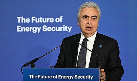 La AIE alerta de "la mayor crisis energética de la historia" por el cierre de Ormuz