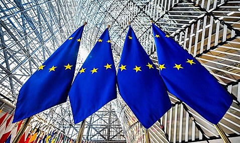 La UE pide prepararse ante posibles tensiones en el suministro de queroseno si persiste el bloqueo en Ormuz