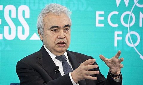 La confianza en el estrecho de Ormuz como paso seguro no volverá a niveles anteriores, según la AIE