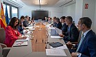 El Gobierno inicia contactos con sectores afectados por la guerra para evaluar la pr&oacute;rroga del plan anticrisis