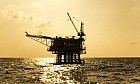 El precio del petr&oacute;leo cae por debajo de los 80 d&oacute;lares tras los avances negociadores entre EEUU e Ir&aacute;n