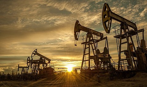 Última hora Guerra de Irán: el barril de Brent supera los 96 dólares tras ataques hutíes a petroleros en el mar Rojo