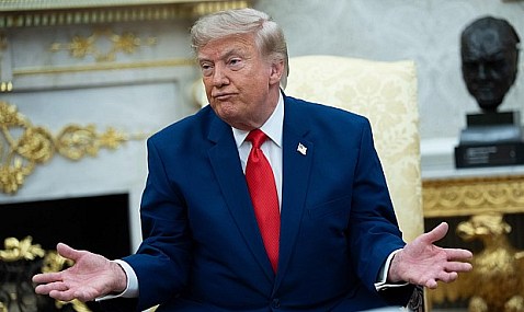 Trump extiende la suspensi&oacute;n de la 'Ley Jones' para garantizar el acceso a "recursos esenciales"