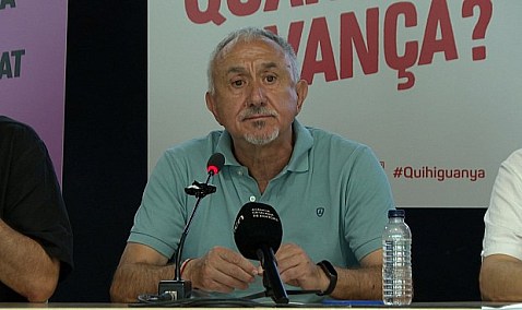 &Aacute;lvarez (UGT) aboga por exigir a Volkswagen que "corresponda" a las ayudas y mantenga marca Seat