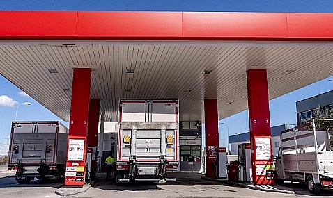 Óscar Puente asegura que ya se ha aprobado el 90% de las ayudas de 20 céntimos a los transportistas