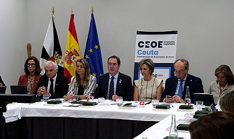 Garamendi advierte de pérdidas "evidentes" en los negocios de Ceuta y reclama seguridad "urgente"