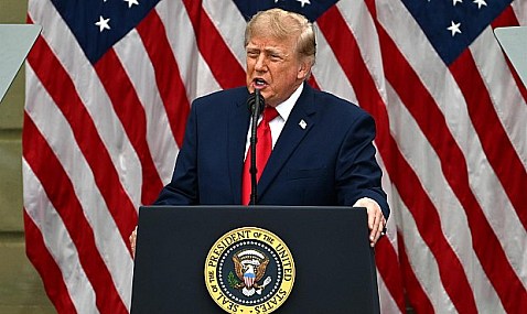 Trump asegura que el mundo entero tendrá que "devolver" dinero a EEUU cuando termine el contencioso de Ormuz