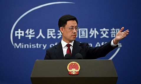China critica la ley de EEUU para allanar el camino a más sanciones por compra de petróleo ruso