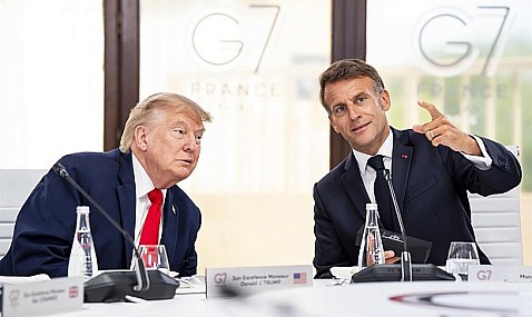 Macron y Trump abordan "soluciones diplomáticas" para reabrir el estrecho de Ormuz
