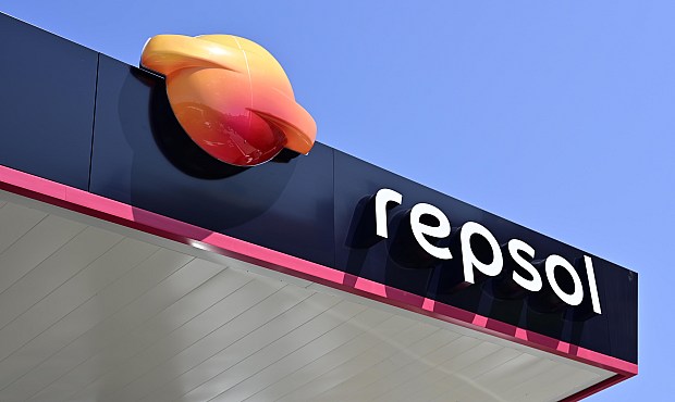 Los clientes particulares que paguen sus repostajes mediante Waylet en cualquiera de las m&aacute;s de 3.300 estaciones de servicio de la compa&ntilde;&iacute;a en Espa&ntilde;a podr&aacute;n seguir acumulando descuentos de hasta 45 c&eacute;ntimos por litro. 