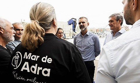 Andalucía pide prorrogar ayudas y adoptar medidas para el sector pesquero ante el precio del combustible