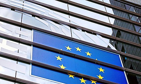 Bruselas rechaza un veto de EEUU a las exportaciones de di&eacute;sel y avisa de que da&ntilde;ar&iacute;a la confianza como socio