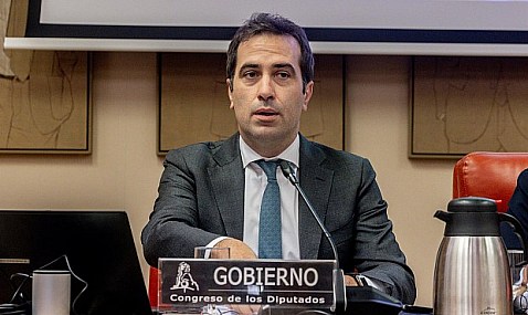 Cuerpo dice que casi todas las gasolineras han trasladado a los precios la rebaja fiscal al combustible