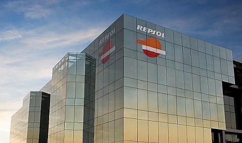 Repsol completa anticipadamente su programa de recompra de acciones por 500 millones de euros